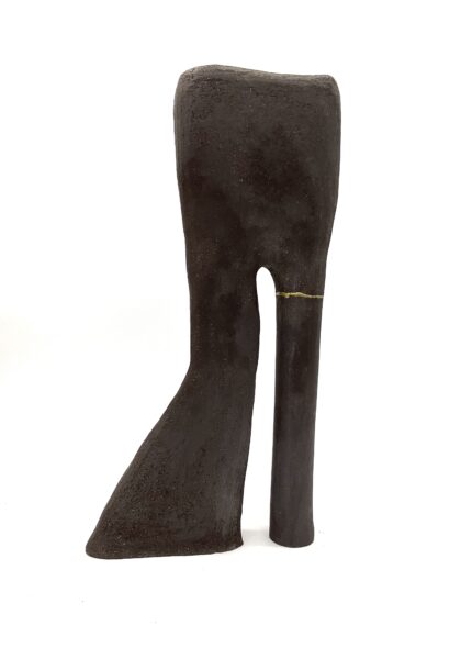 Sculpture-vase en grès noir