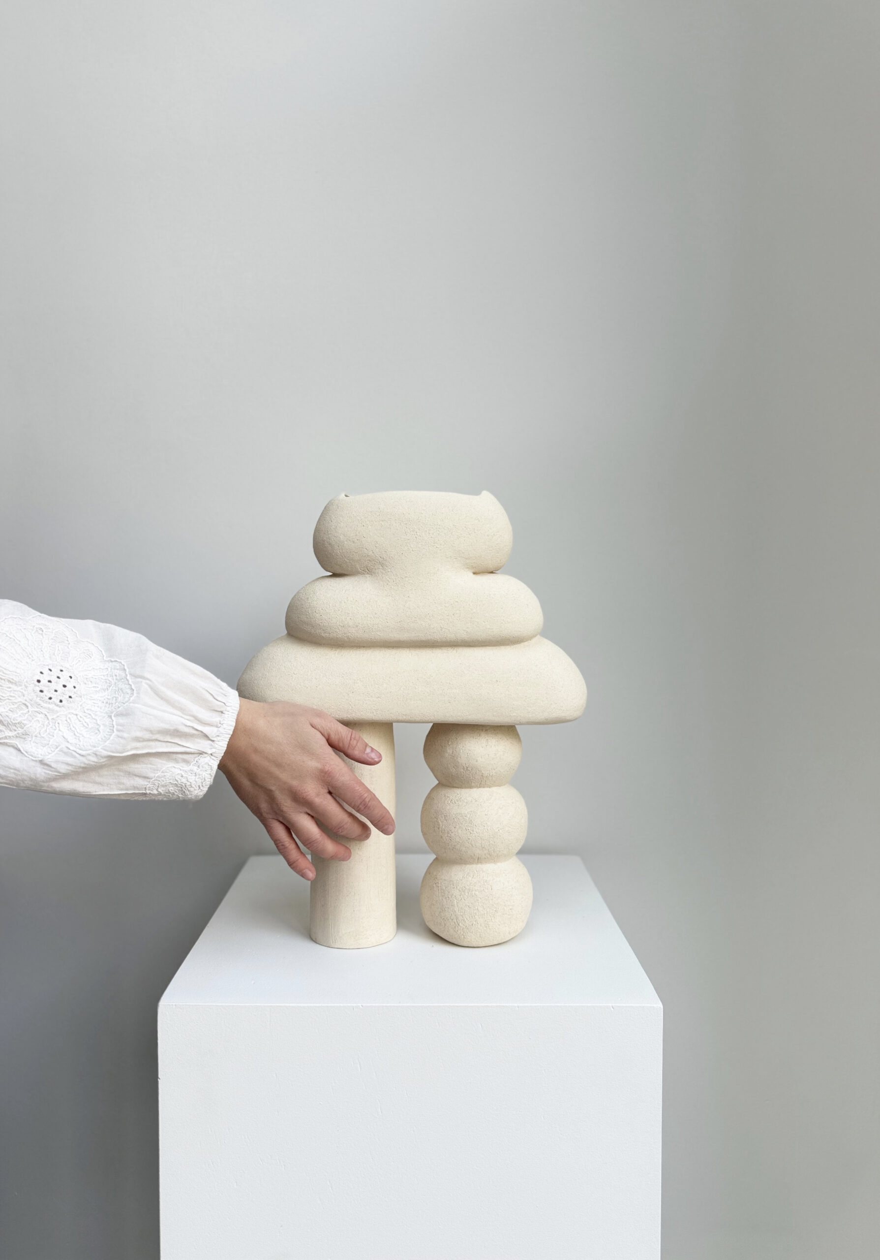 pièce disponible chez RART Galerie
